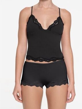 SKIMS Fits Everybody Triangle Cami Onyx Black Lace Tank Top